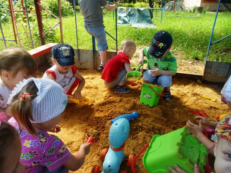 Развлечение «Праздник песка».