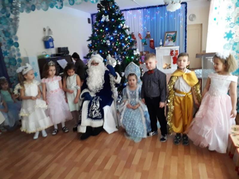 Новый год в группе 