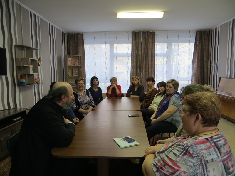 Встреча с настоятелем Введенского храма города Вязьма отцом Олегом Переверзевым. 