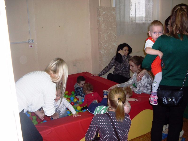 Консультация «Адаптация ребёнка к детскому саду» и игровая программа