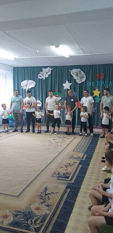 Развлечение в семейном клубе к 23 февраля Развлечение в семейном клубе к 23 февраля