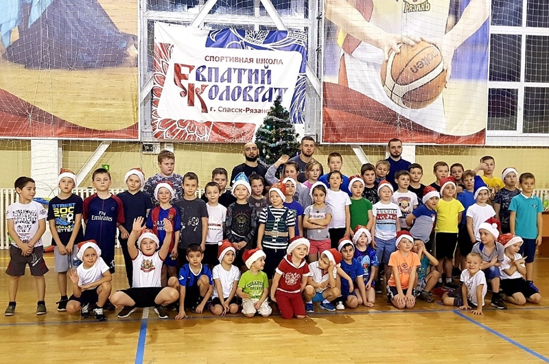 Физкультурно-спортивное мероприятие «Битва Дедов Морозов»