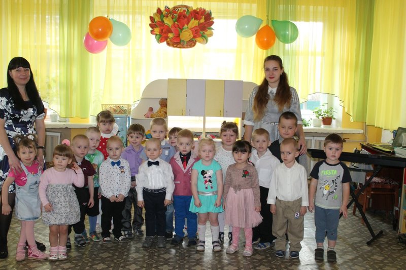 С праздником 8 Марта, милые женщины!