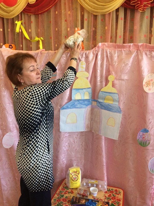 Праздник Пасхи отпраздновали весёлыми играми.
