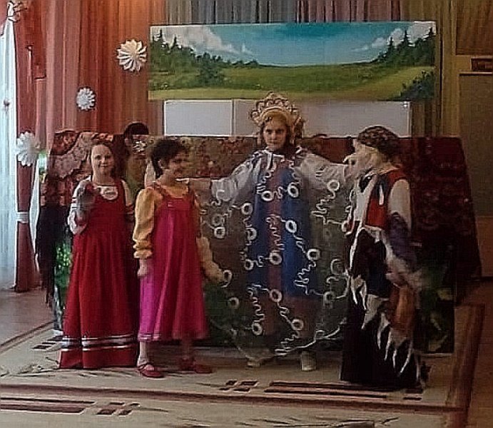 Спектакль по мотивам сказки 