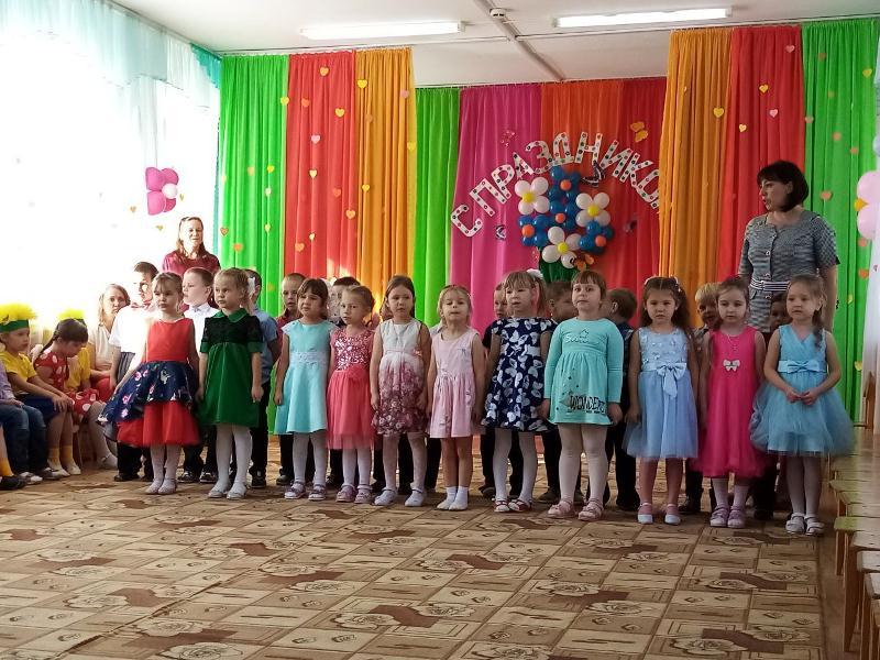 С днём дошкольного работника
