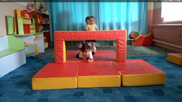 Чтоб с болезнями не знаться, нужно спортом заниматься!