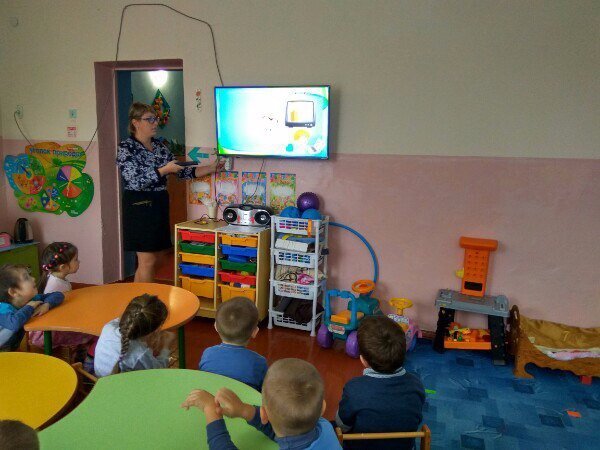 Отчет о проведении недели энергосбережения Разновозрастная  группа (3-5 лет) «Колокольчики»