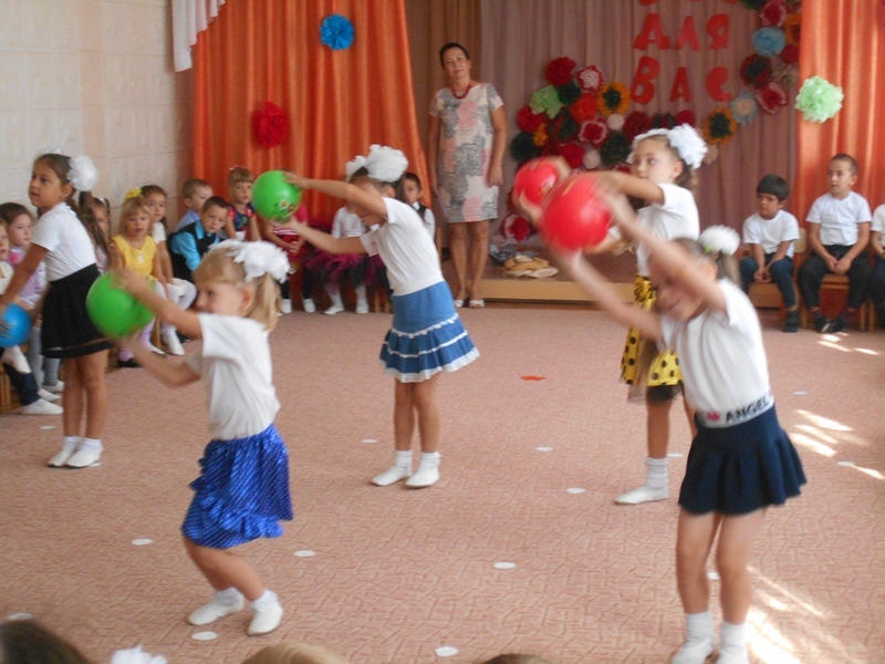 Праздничный концерт ко Дню дошкольного работника.