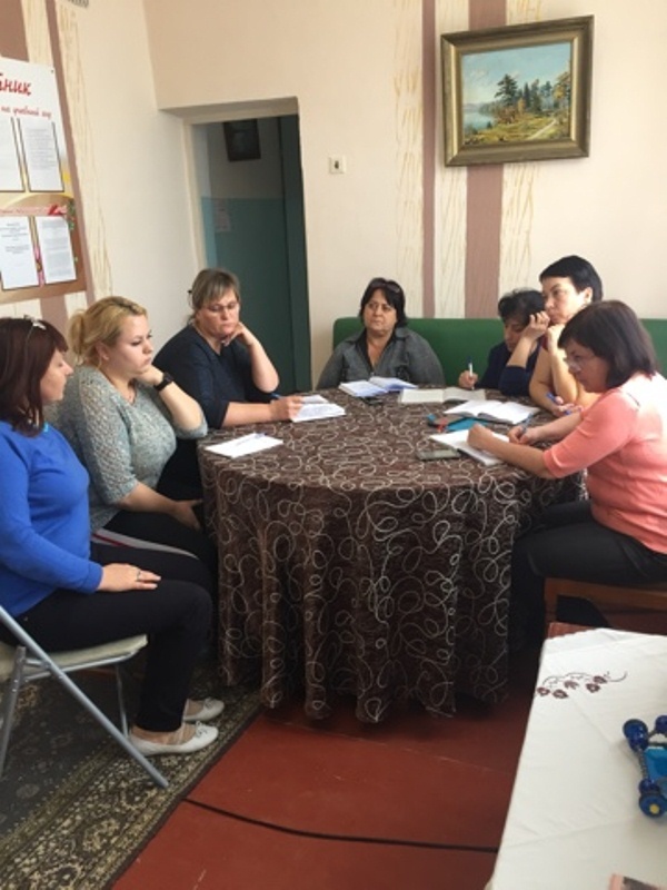 Педагогический час на тему: Формирование познавательного развития у детей через совместные проекты с семьями