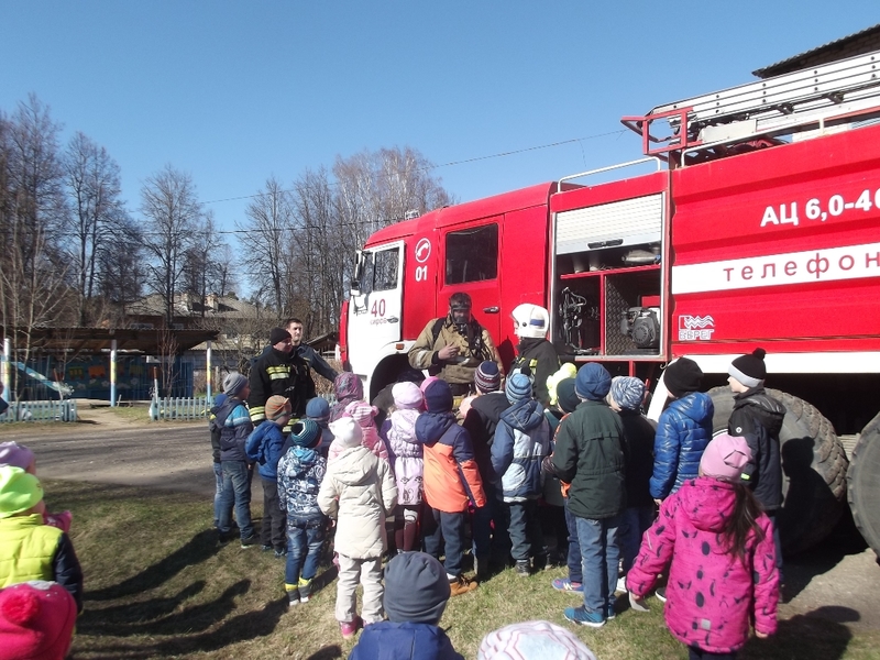 В детском саду прошли пожарные учения.