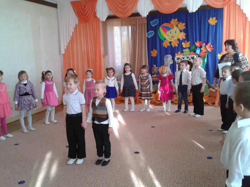Осенние праздники в "Топольке"