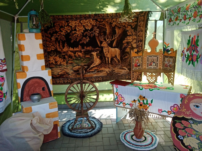 Верхнеломовецкое поселение