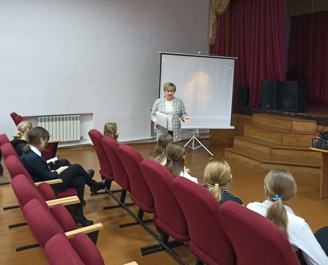 Мы армией нашей гордимся по праву