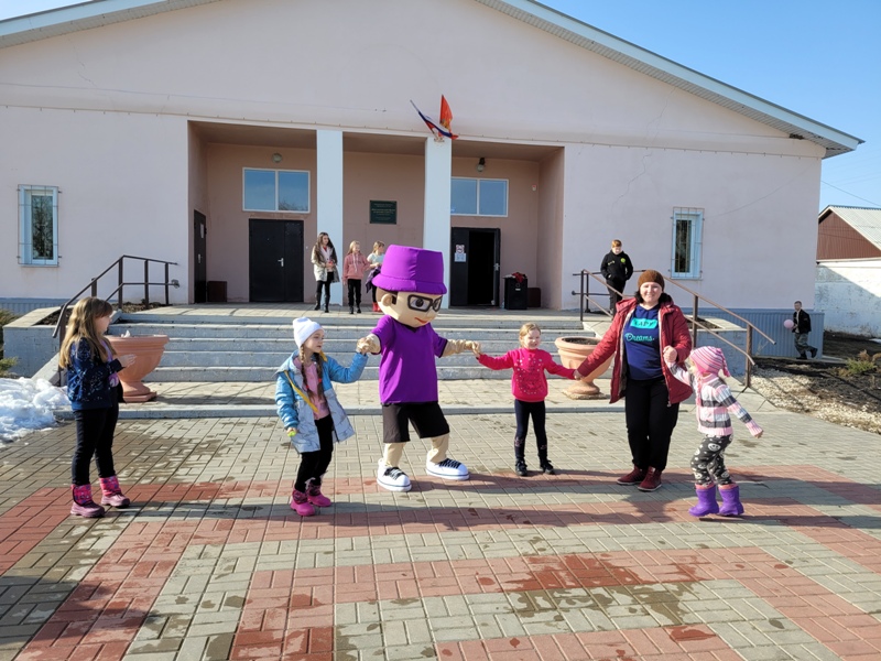 Игровая программа "Весёлый час в стране Балагуров"