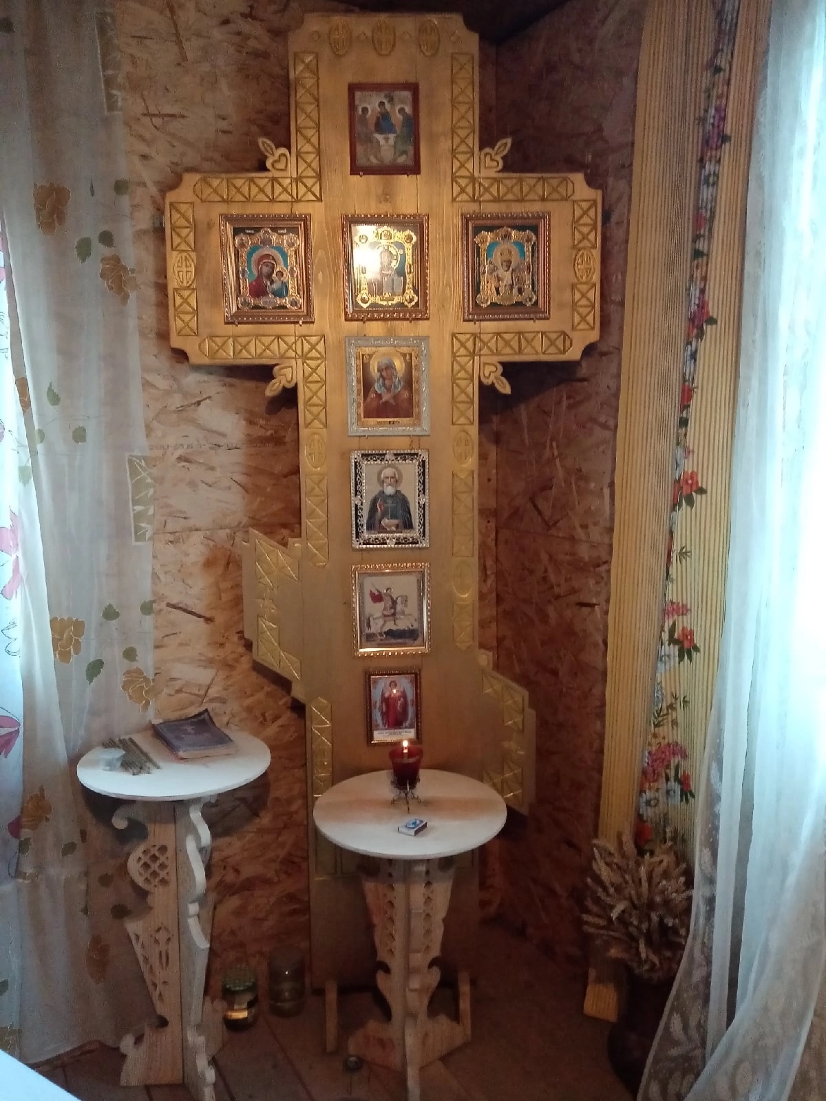 В гостях у умельцев родного села