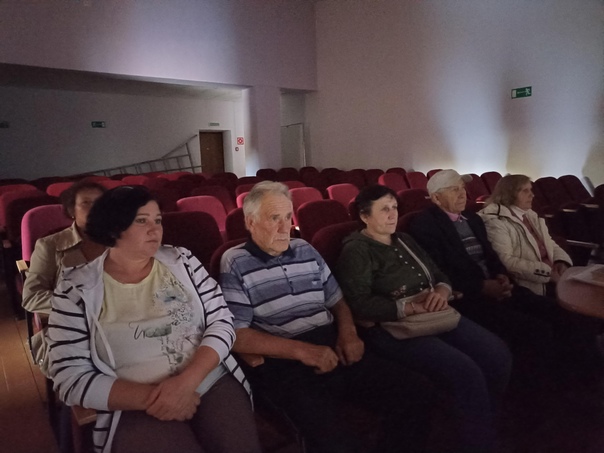 Демонстрация фильма о причинах возникновения и профилактике инсульта