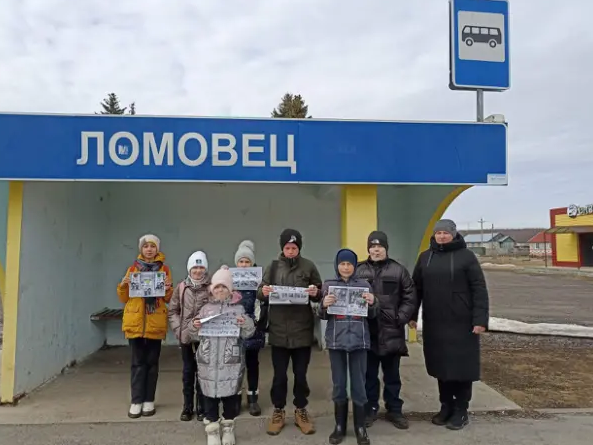 Информационный час "Опасные игры у дороги"