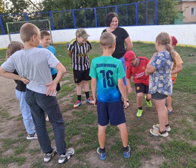 За компьютер не садись, а на улице резвись