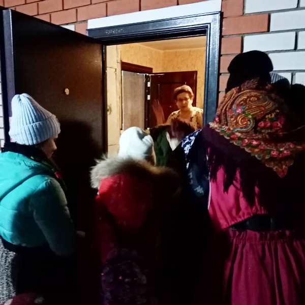 Однажды ночью во дворе