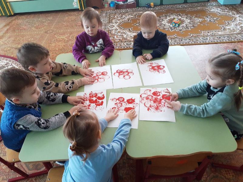 Цветы мамам