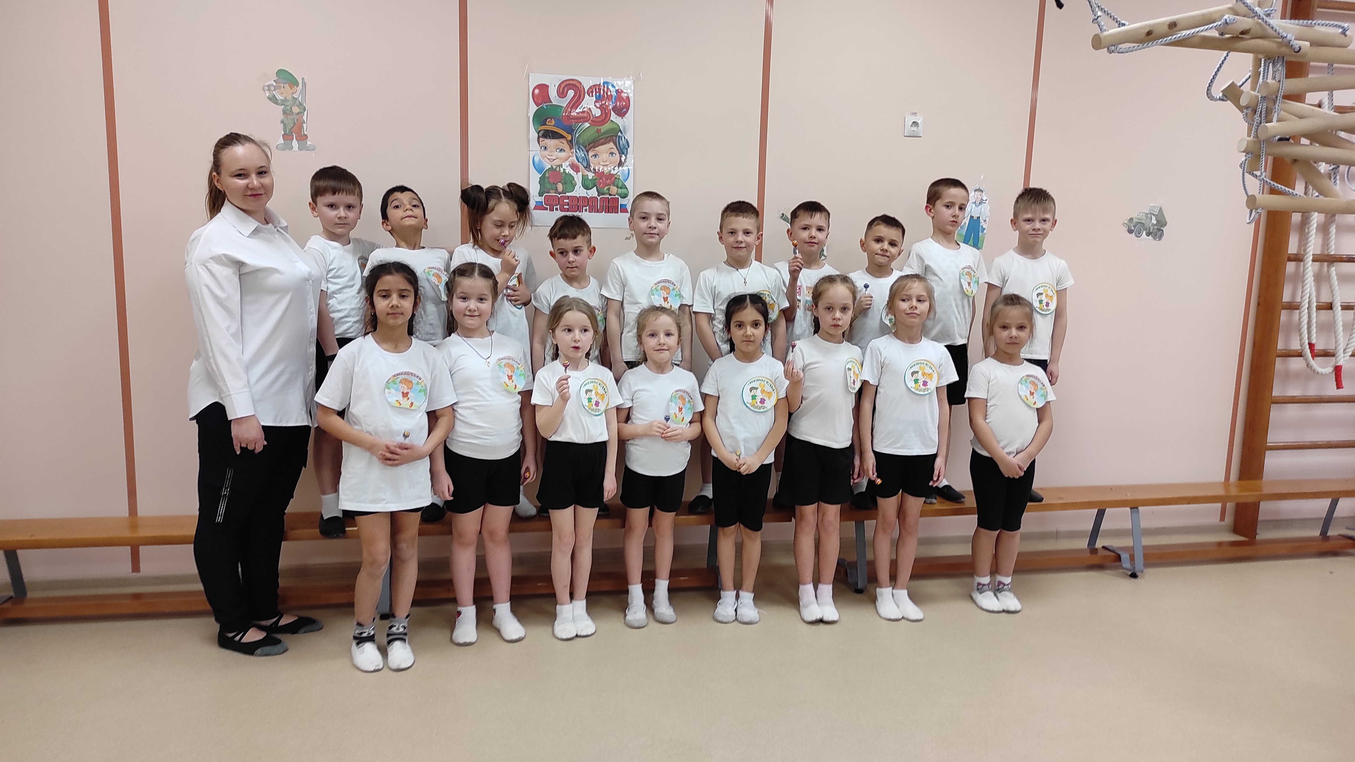 Отчет о проведении 23 февраля "Наша армия — наша сила"