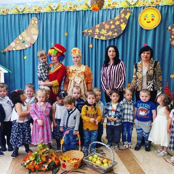 Праздник осени