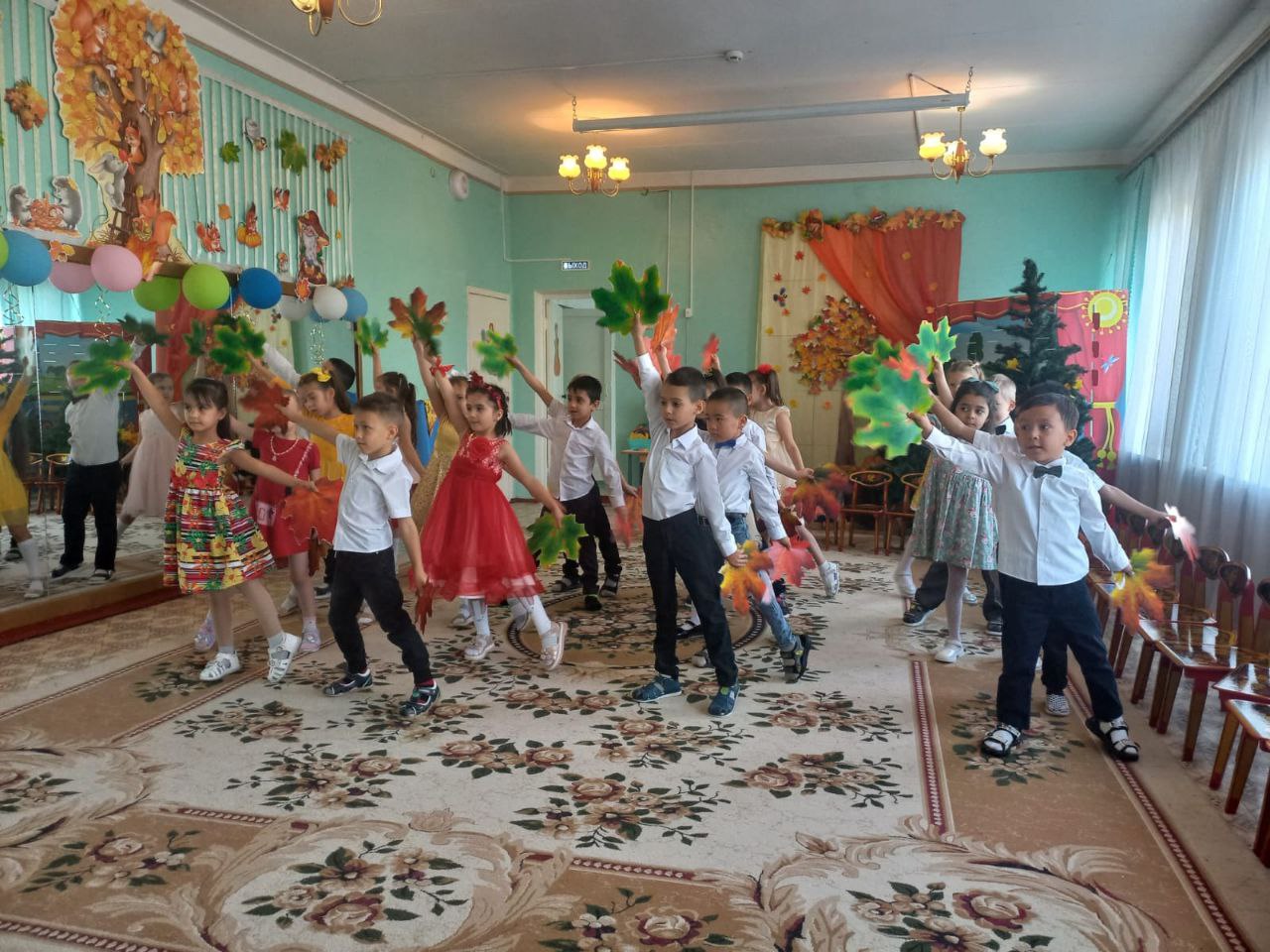 Осенний праздник "До свидания, осень!"