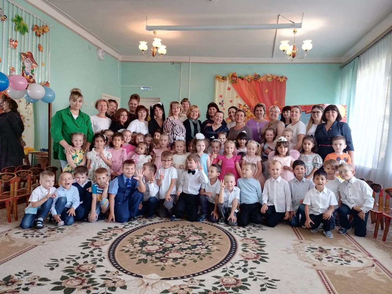 Праздничный концерт к Дню воспитателя и всех дошкольных работников