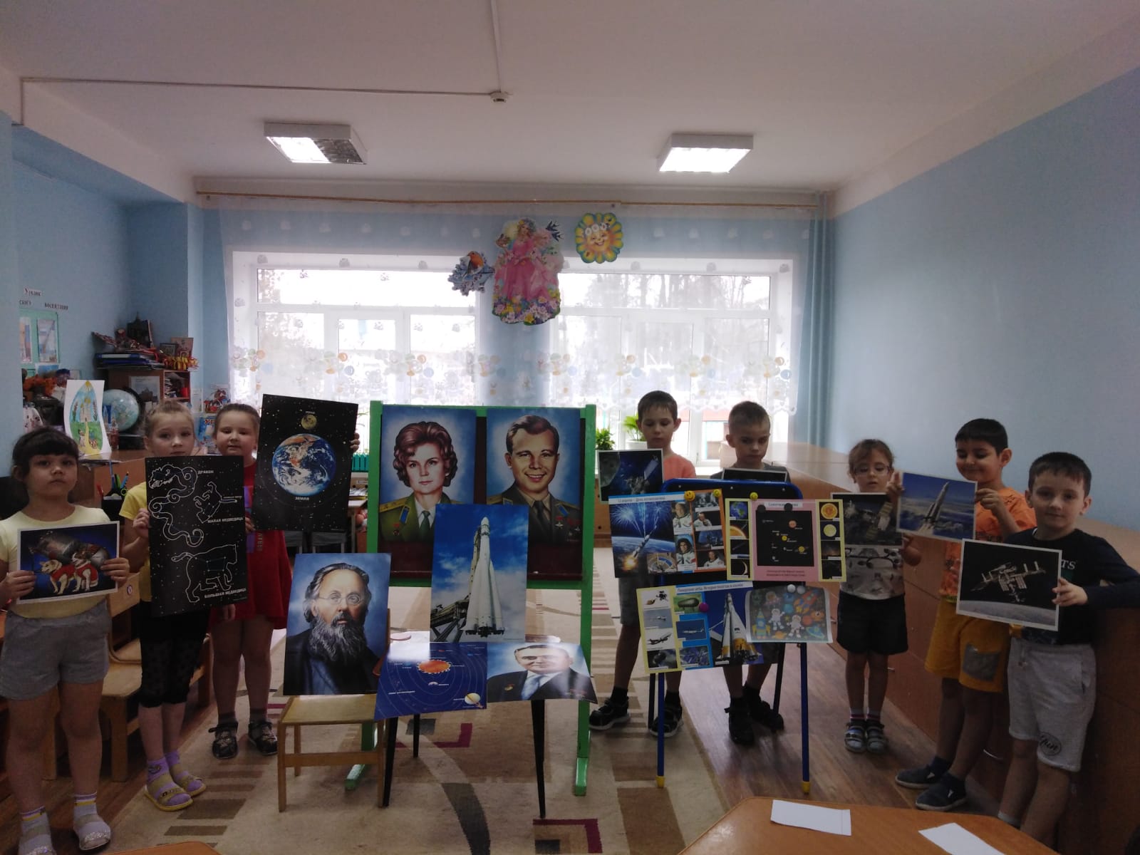 День космонавтики