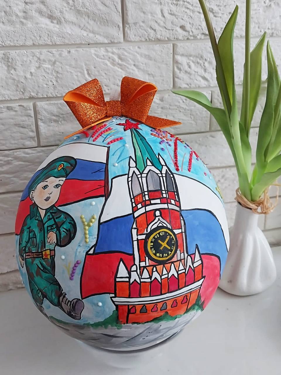 Итоги участия в конкурсе на лучшую новогоднюю патриотическую ёлочную игрушку!