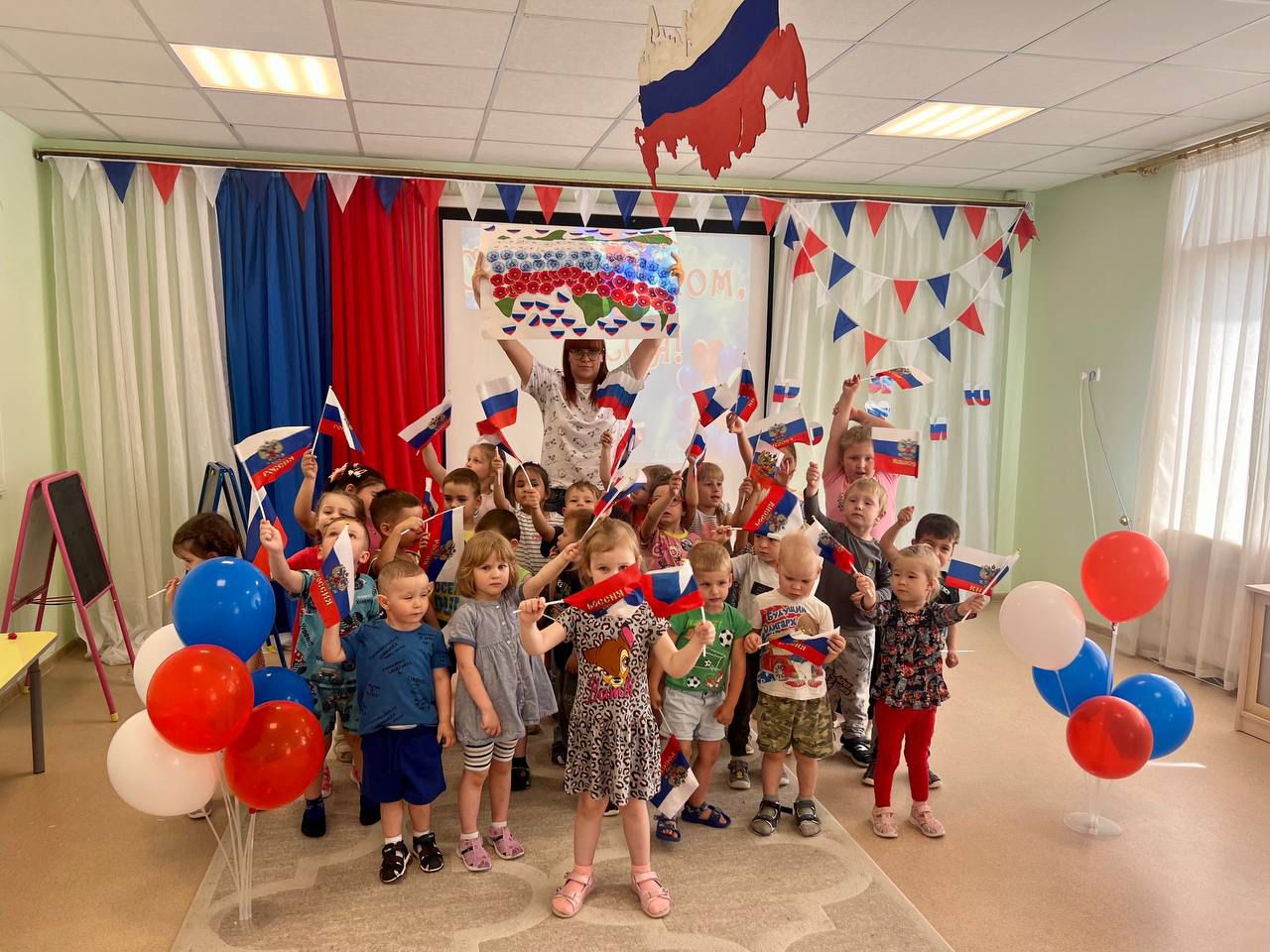 День России! Мастер-класс «Ты живи, моя Россия!»