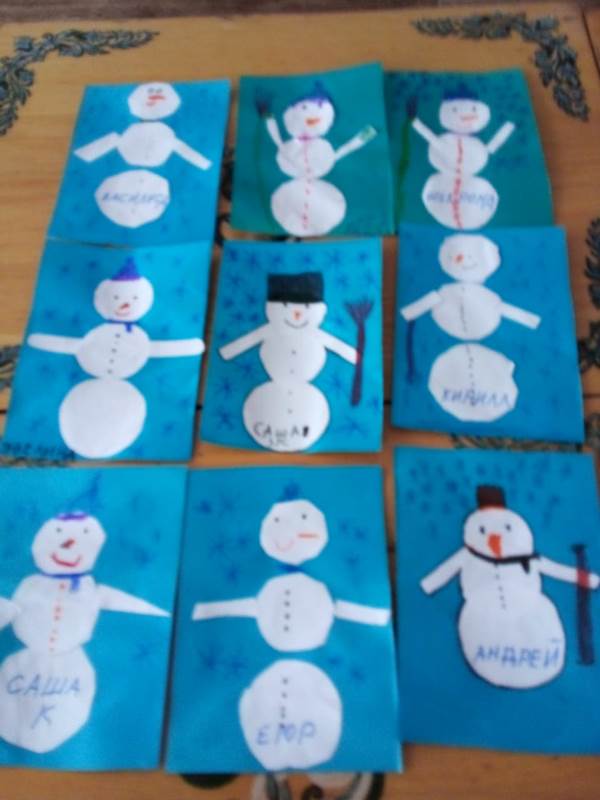 Выставка детского творчества "Зимушка-зима"