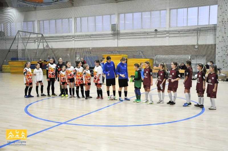 Команда МКУ ДО "Спортивная школа Дзержинского района" приняла участие в открытом "Рождественском турнире" по мини-футболу