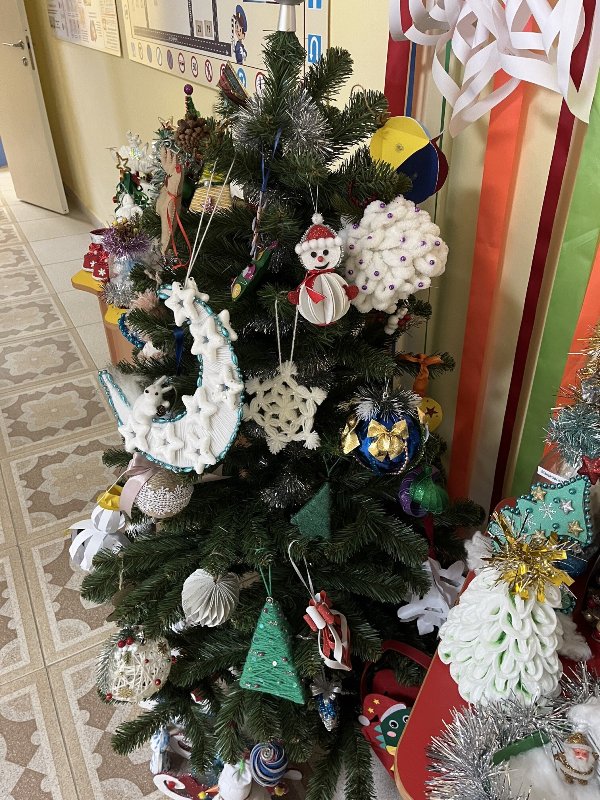 В нашем детском саду проходит выставка поделок