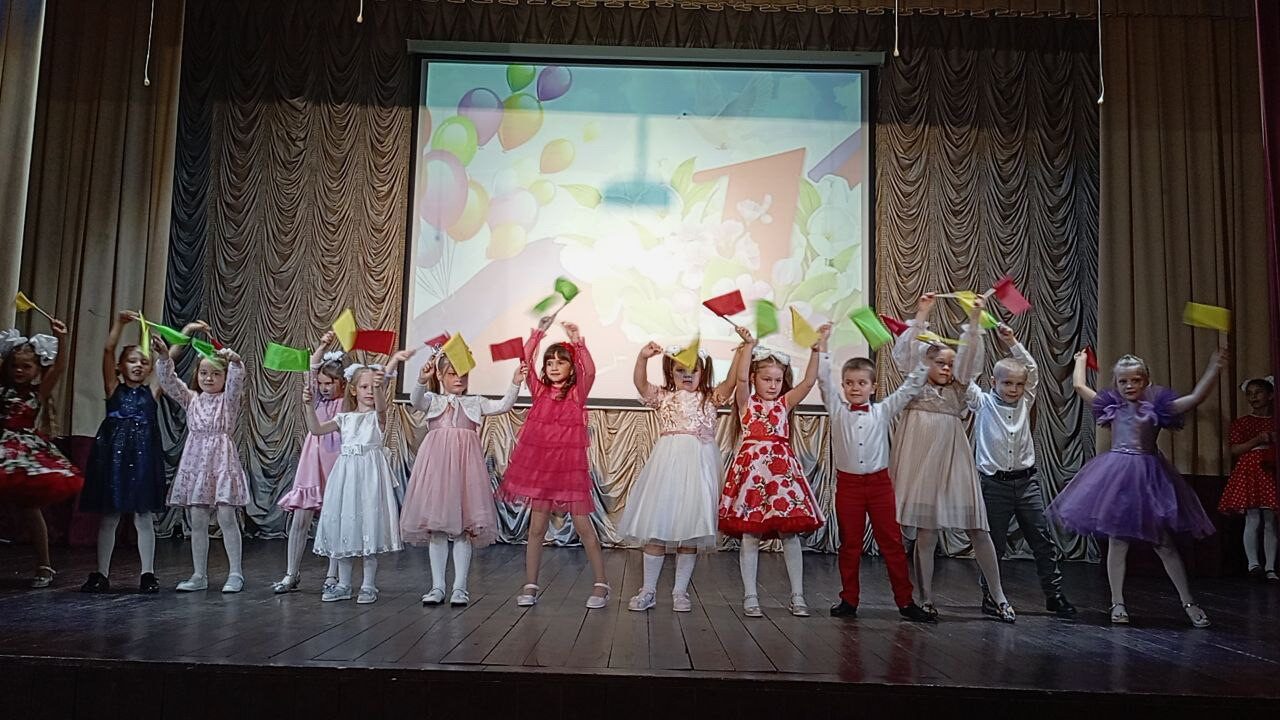 Концерт, посвященный Дню весны и труда!