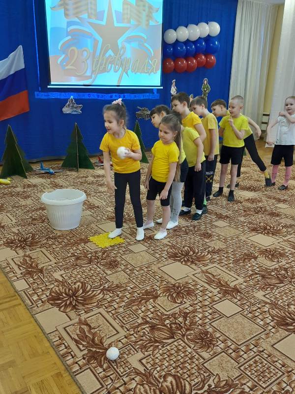 Ежегодно 23 февраля мы чествуем защитников Родины