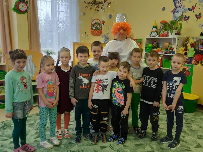 День снеговика в подготовительной группе №5