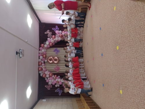 Интересный и веселый утренник в старшей группе "Звездочки"