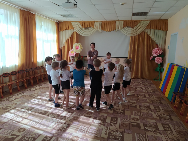 Физкультурный досуг «Мы будущие космонавты»  