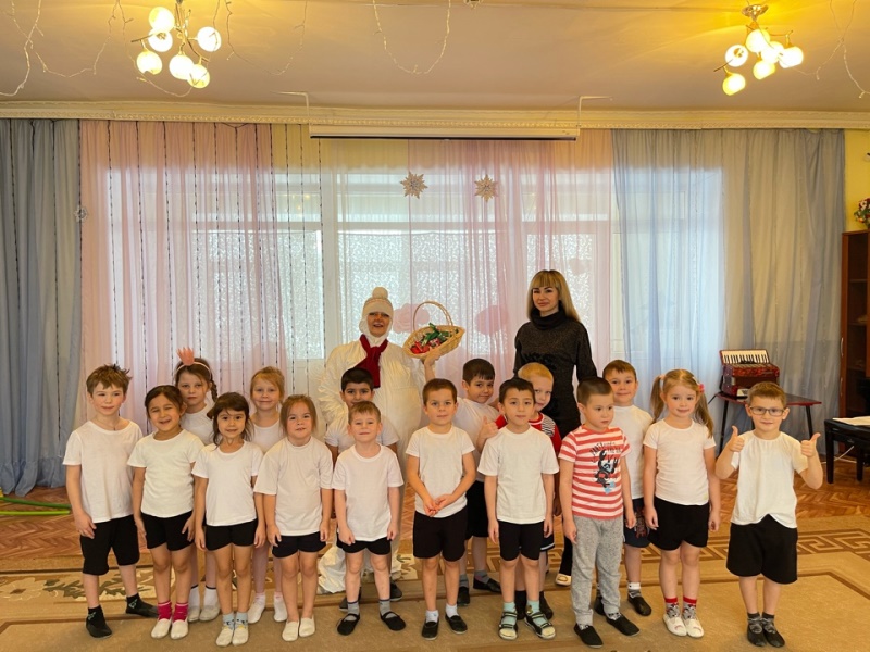 День рождение Снеговика