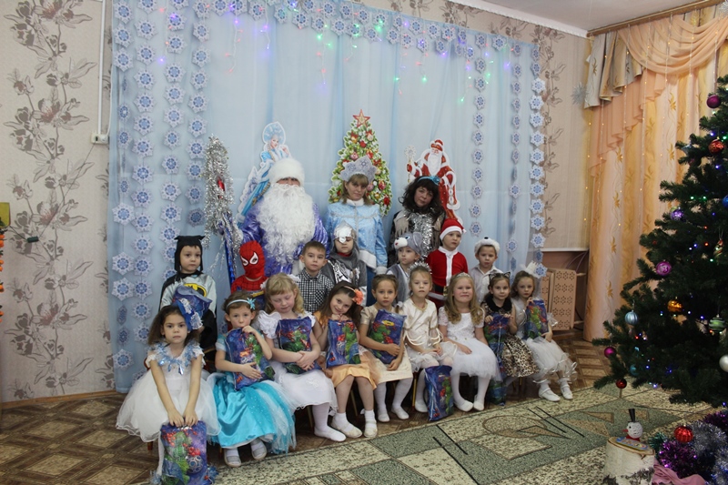 Новогодний утренник 