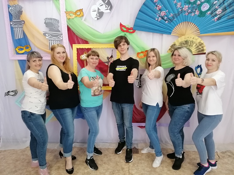 Инклюзивный театр, как форма партнёрского взаимодействия с семьёй Инклюзивный театр, как форма партнёрского взаимодействия с семьёй