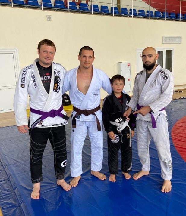 Тренировка по джиу-джитсу 