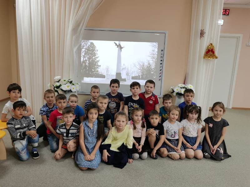 Мероприятие посвященное освобождению Дзержинского района и города Кондрово от немецко - фашистских захватчиков Мероприятие посвященное освобождению Дзержинского района и города Кондрово от немецко - фашистских захватчиков