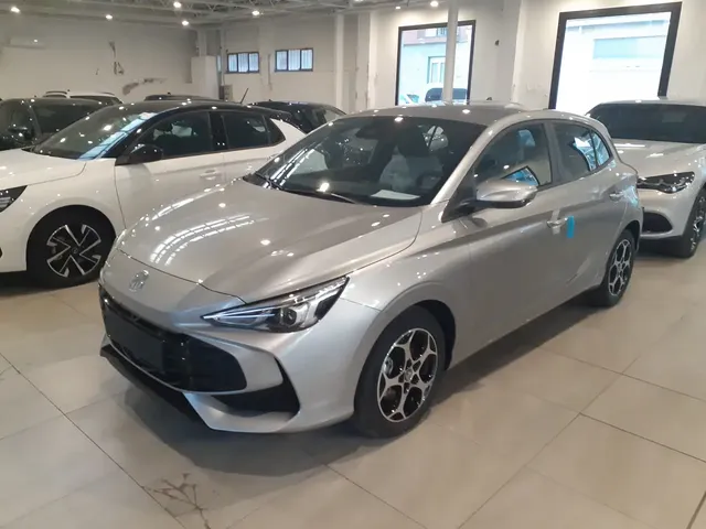 MG MG3 1.5 Comfort 115cv KM0 11/2025 — миниатюра 1