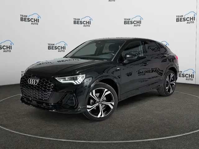 Audi Q3 Sportback 35 TFSI S tronic Identity Black — миниатюра 1