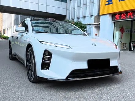 NIO ET5T 2025 75kWh Touring — миниатюра 1