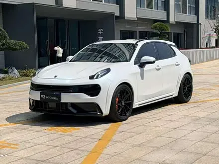 Lynk & Co 02 Hatchback