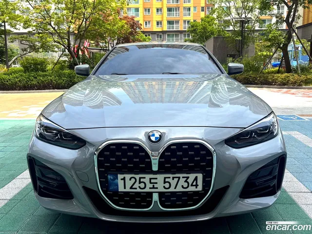 BMW 4 Series (G22) 420i M — миниатюра 1